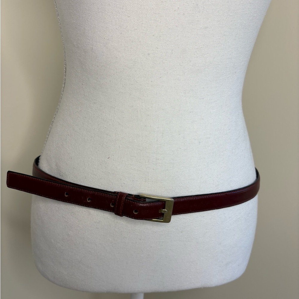 Vintage Jeans West Brand Burgundy Leather Belt. Size 36. Unisex